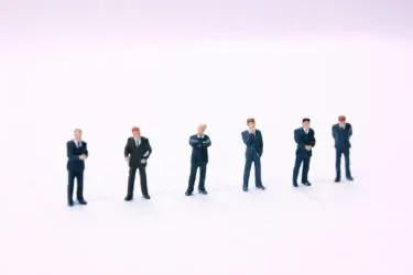 日本に住む外国人が増加している理由は？