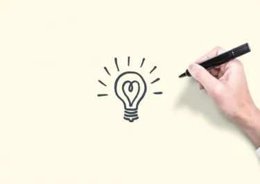留学生を契約社員で雇用する際の注意点は？企業に向けて解説