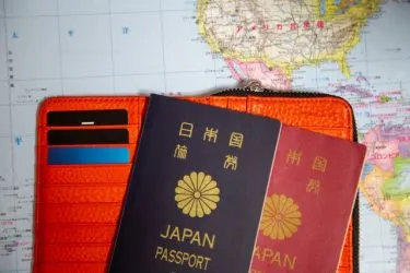 ビザ（査証）とパスポートの違いは？企業に向けて詳しく解説