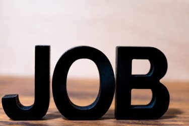 外国人技能実習生の職種一覧！企業が受け入れる際の条件や注意点も解説