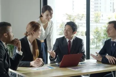 海外駐在が多い企業は?海外勤務者の多い業界について解説!
