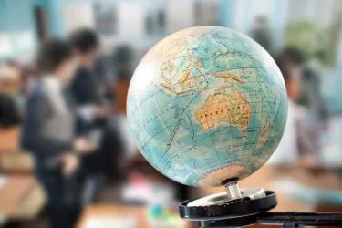 新卒で海外就職を成功させるには?海外で働く5つの方法と海外の就活事情