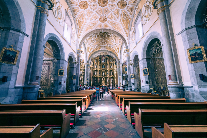 メキシコプエブラの大聖堂（カテドラル）のイメージ