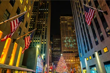 アメリカのクリスマス休暇はいつ？期間や休業日の状況、過ごし方を紹介