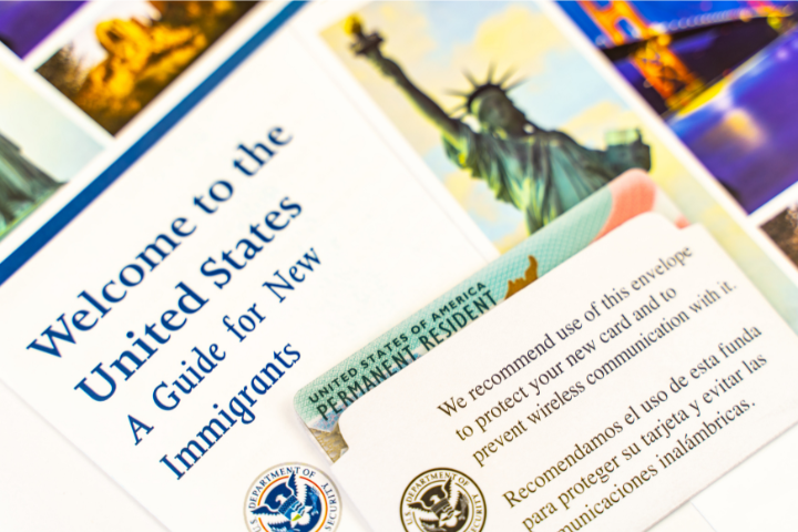 Permanent Resident Cardのイメージ